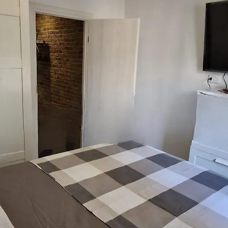 Lejlighed Two Bedroom Cosy