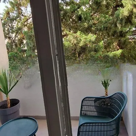 Two Bedroom Cosy Lejlighed *