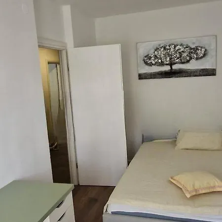 Two Bedroom Cosy 公寓 *