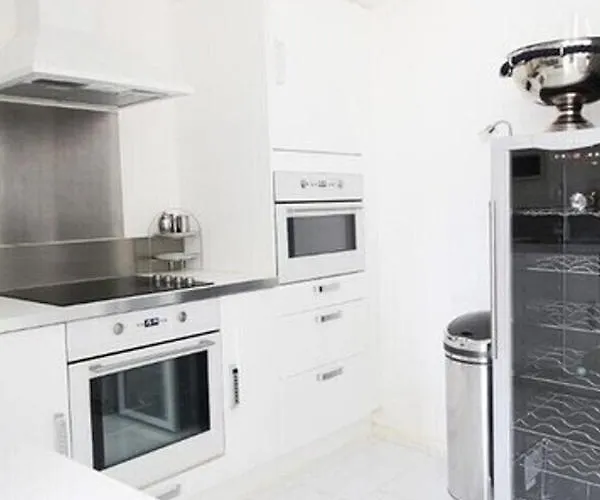 Two Bedroom Cosy